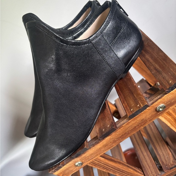 House of Harlow 1960 Black Leather Ankle Boots - Picture 3 of 10